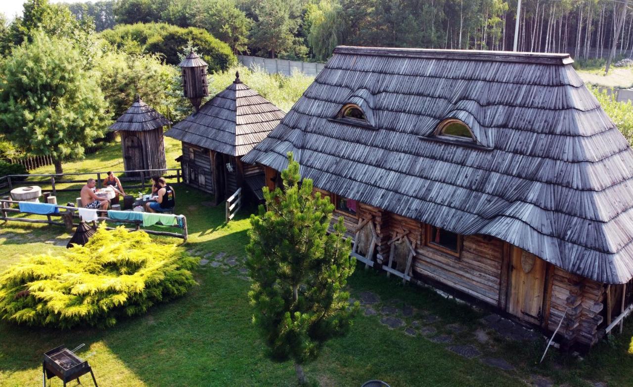 Grod Pedzikow Hotel Chęciny Kültér fotó